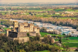 PARMA - TORRECHIARA - CANOSSA